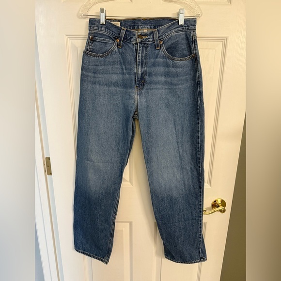 Levi's Denim - Women’s Vintage Levi’s “Dad Jeans” Style #5096, Leather Patch, Big E Size 28